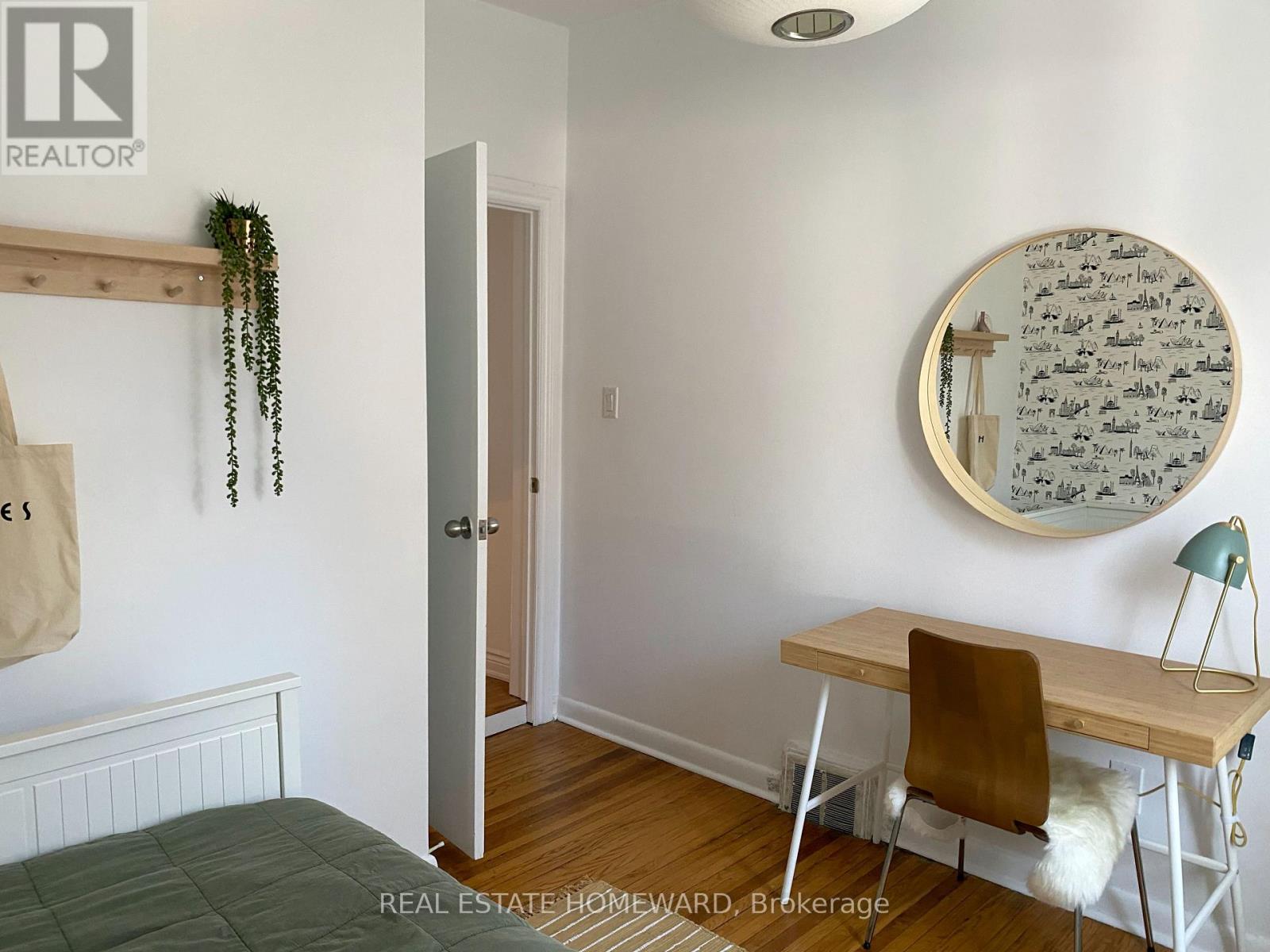 77 Claremont Street, Toronto, Ontario  M6J 2M7 - Photo 27 - C12562120