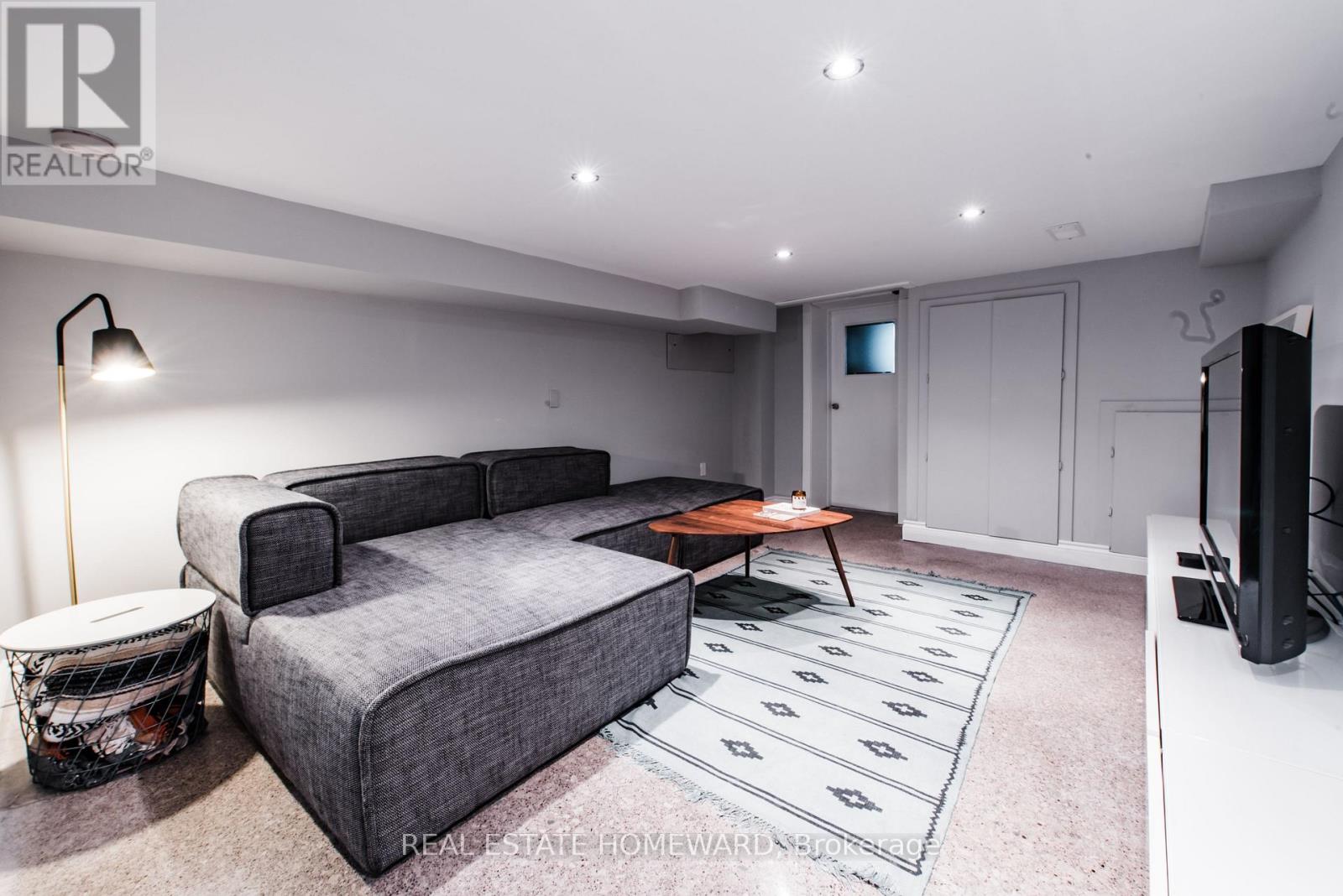 77 Claremont Street, Toronto, Ontario  M6J 2M7 - Photo 31 - C12562120