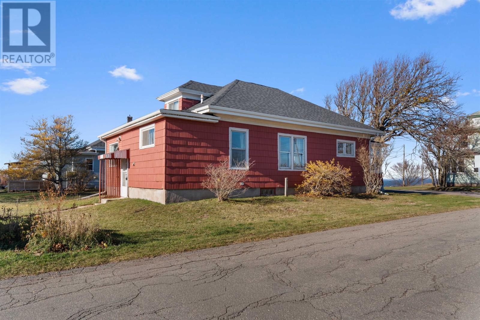 168 Borden Avenue, Borden-Carleton, Prince Edward Island  C0B 1X0 - Photo 12 - 202528300