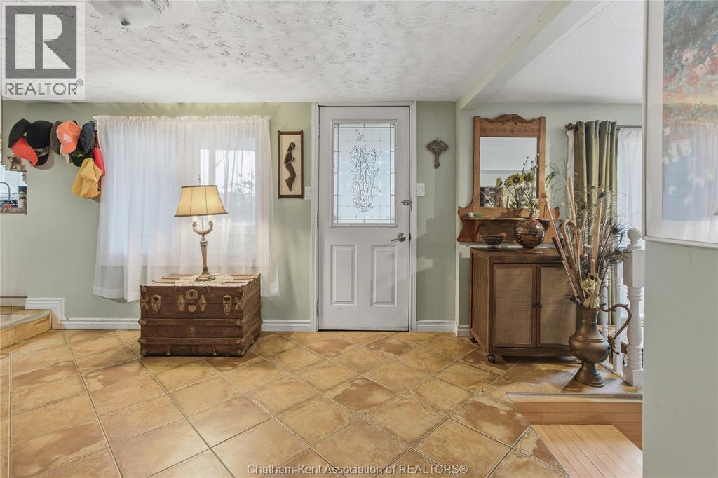 13136 Evergreen Line, Thamesville, Ontario  N0P 2K0 - Photo 8 - 25028309