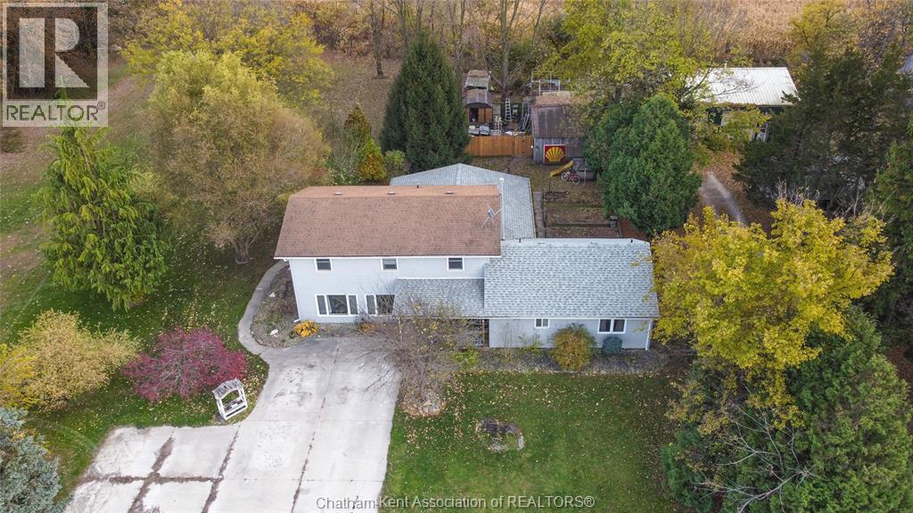 13136 Evergreen Line, Thamesville, Ontario  N0P 2K0 - Photo 2 - 25028309