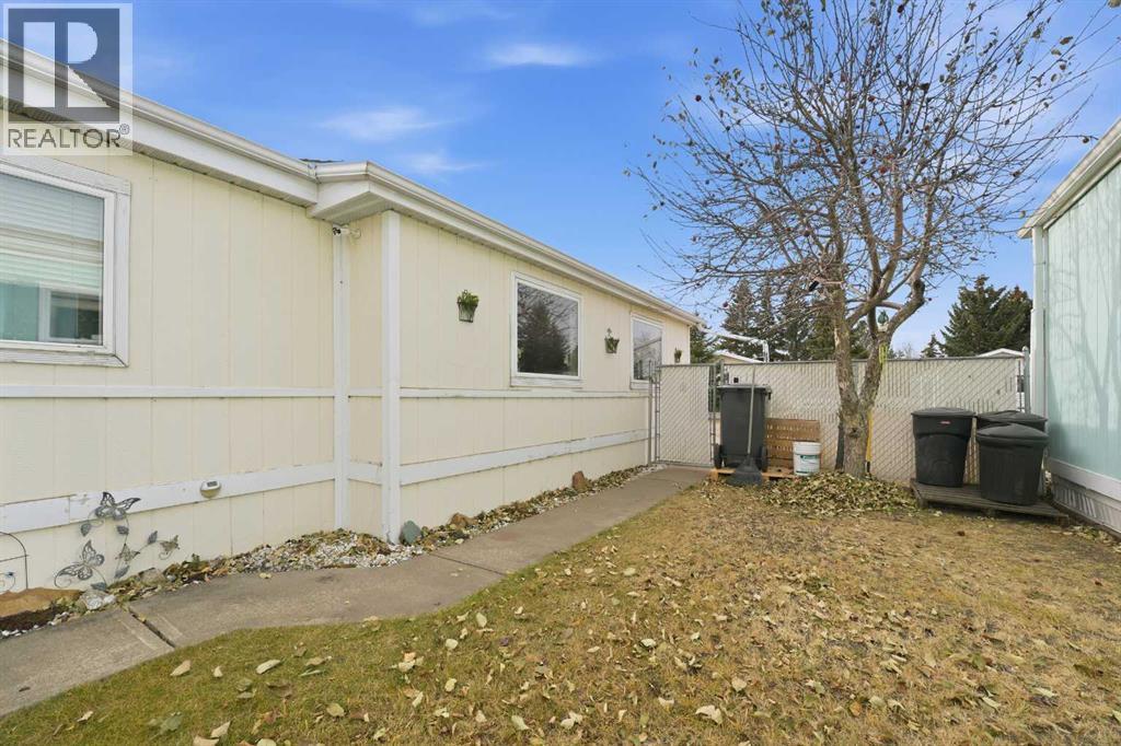 211, 37543 England Way, Rural Red Deer County, Alberta  T4S 2C3 - Photo 22 - A2268660