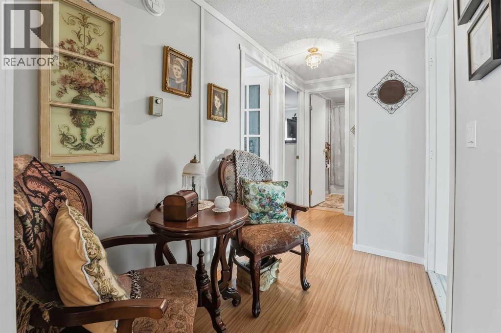 211, 37543 England Way, Rural Red Deer County, Alberta  T4S 2C3 - Photo 7 - A2268660