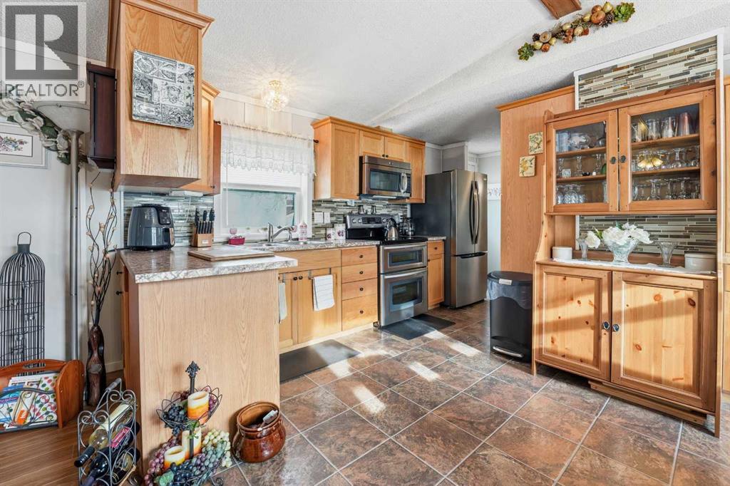 211, 37543 England Way, Rural Red Deer County, Alberta  T4S 2C3 - Photo 9 - A2268660