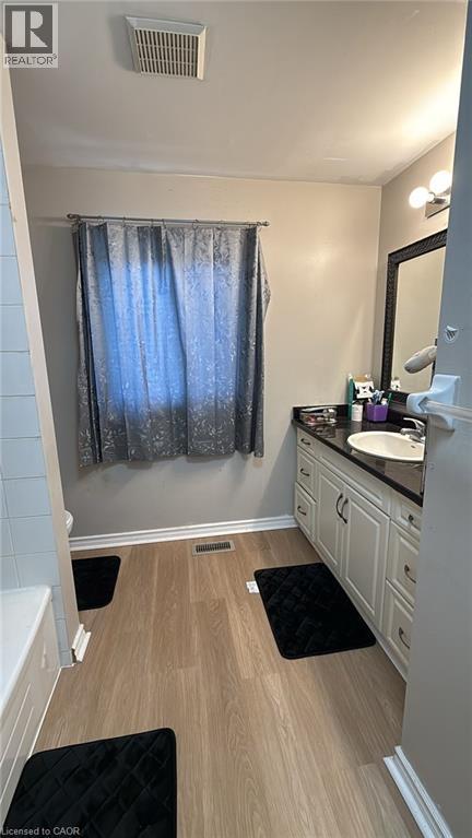 419 Downsview Place, Waterloo, Ontario  N2K 3T9 - Photo 14 - 40786557