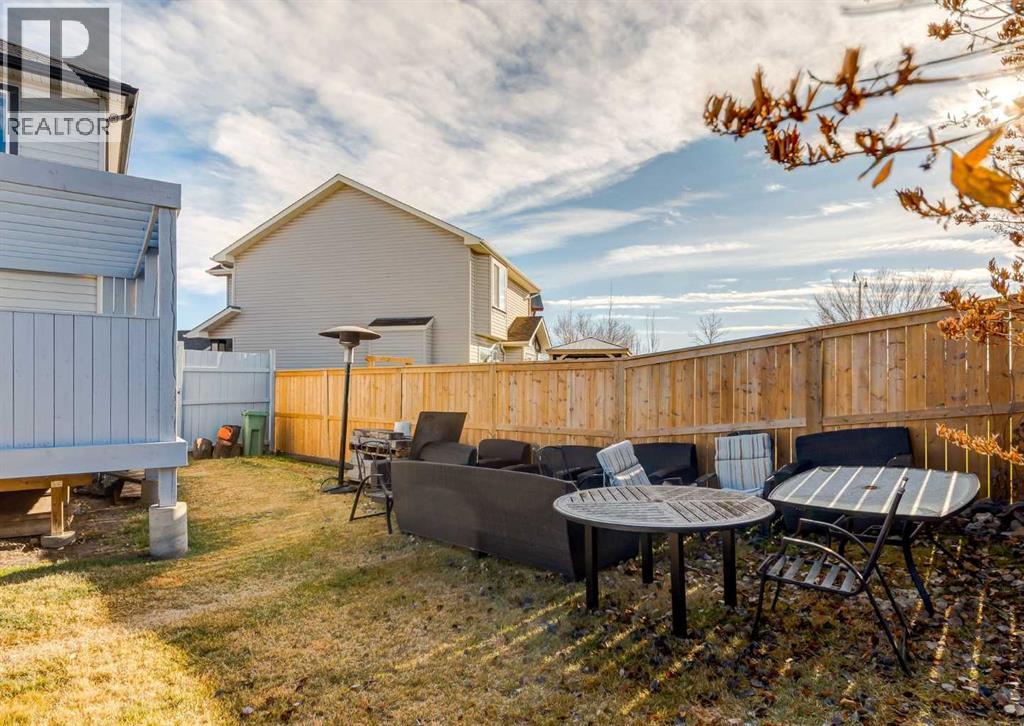 37 Cimarron Meadows Bay, Okotoks, Alberta  T1S 2E4 - Photo 30 - A2271076