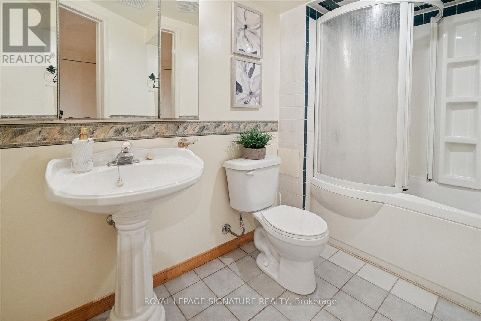 2015 Lynn Heights Drive, Pickering, Ontario  L1X 1N5 - Photo 39 - E12562130