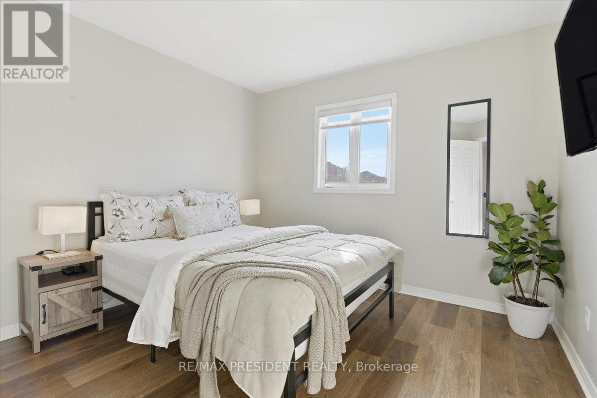 8 Cotton Street, Clarington, Ontario  L1C 5H3 - Photo 19 - E12559892