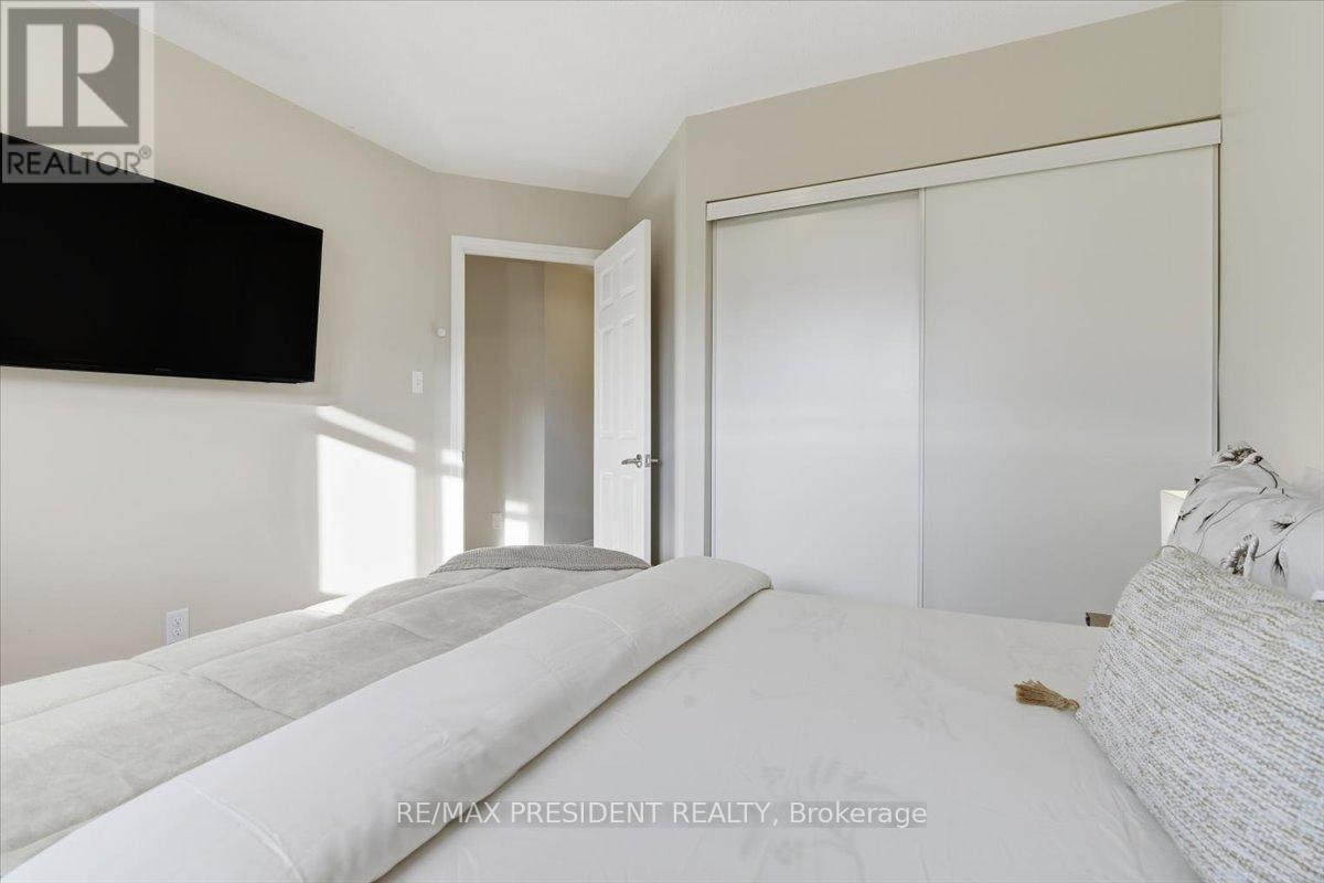 8 Cotton Street, Clarington, Ontario  L1C 5H3 - Photo 20 - E12559892