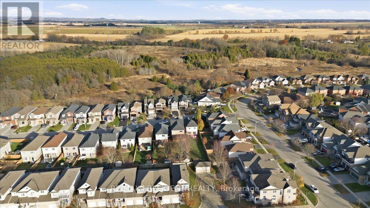 8 Cotton Street, Clarington, Ontario  L1C 5H3 - Photo 43 - E12559892