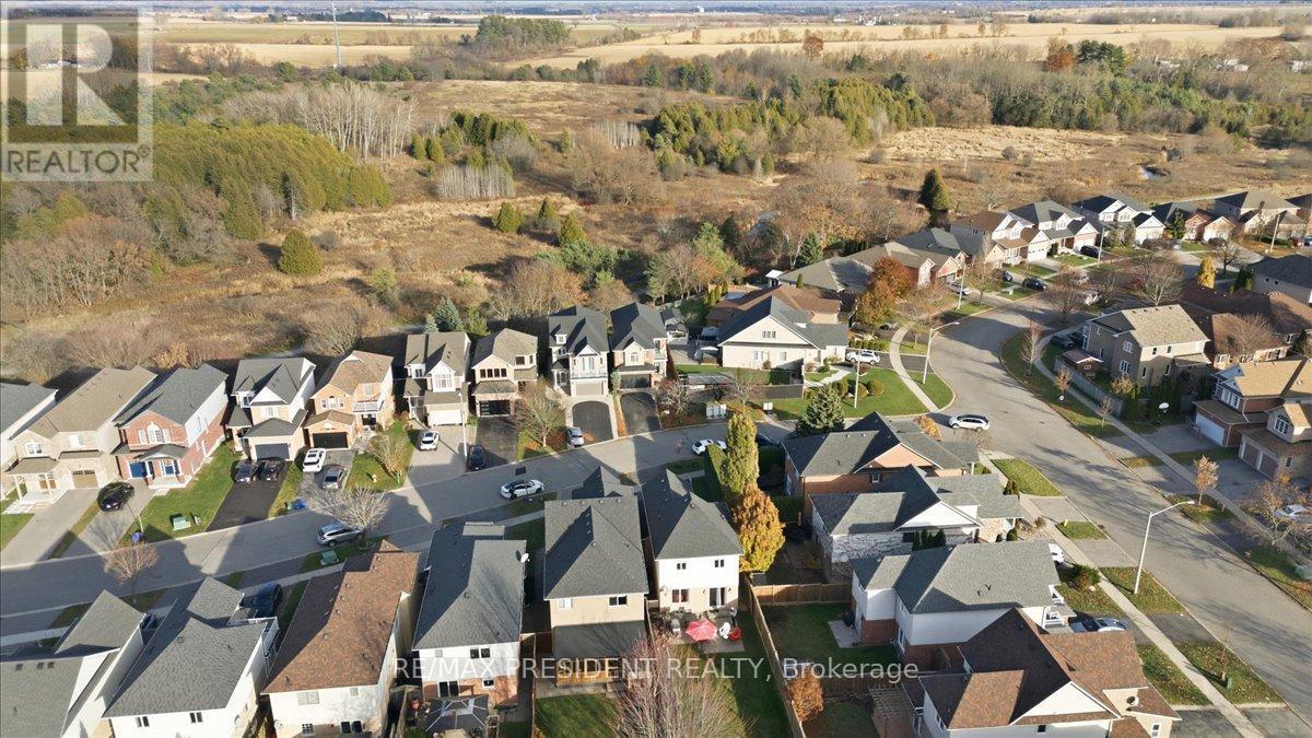 8 Cotton Street, Clarington, Ontario  L1C 5H3 - Photo 44 - E12559892