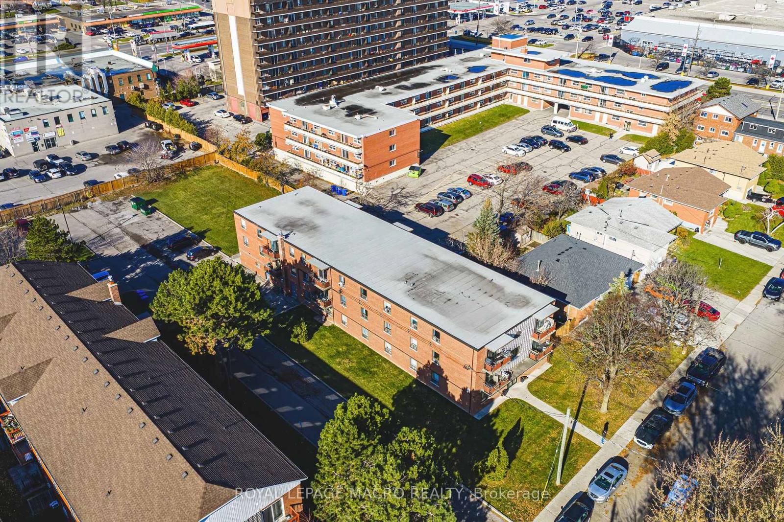 30 Hayden Street, Hamilton, Ontario  L9A 2X2 - Photo 6 - X12556480