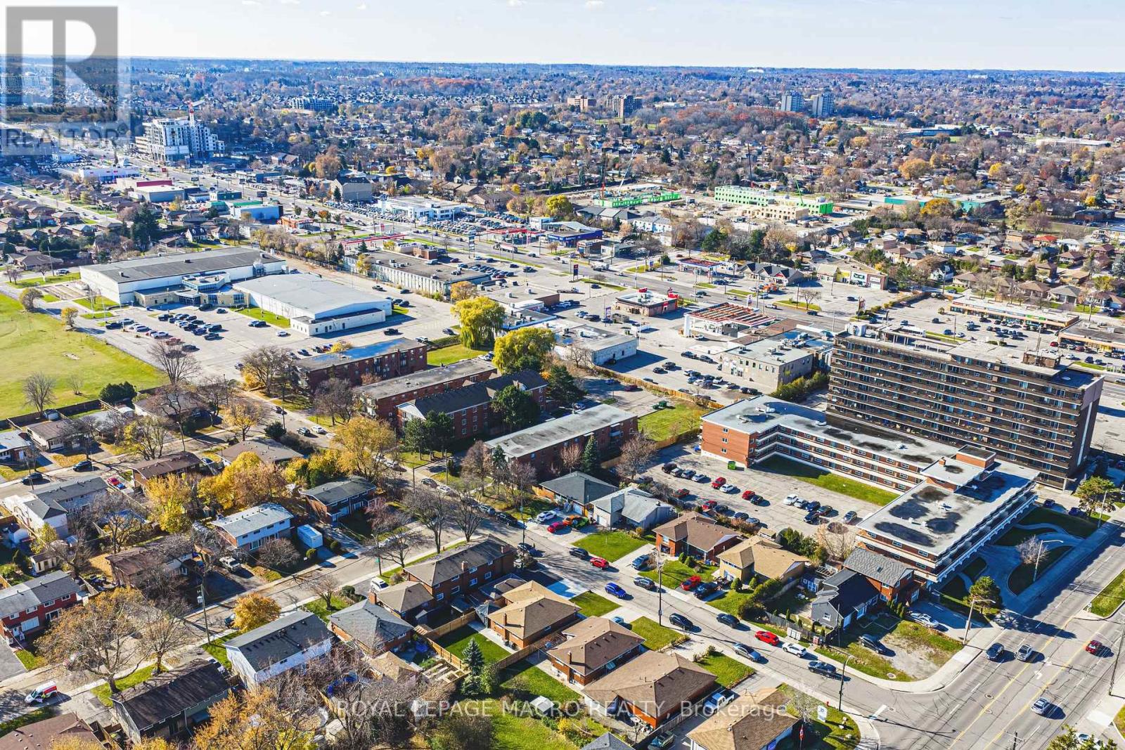 30 Hayden Street, Hamilton, Ontario  L9A 2X2 - Photo 11 - X12556480