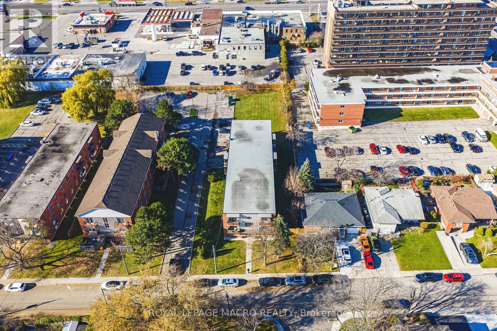 30 Hayden Street, Hamilton, Ontario  L9A 2X2 - Photo 7 - X12556480