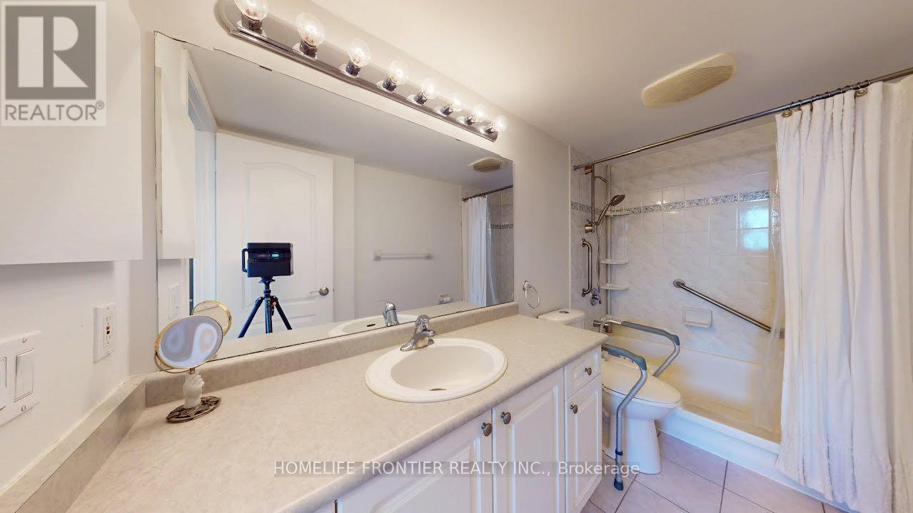 #314 - 2502 Rutherford Road, Vaughan, Ontario  L4K 5N6 - Photo 14 - N12562068