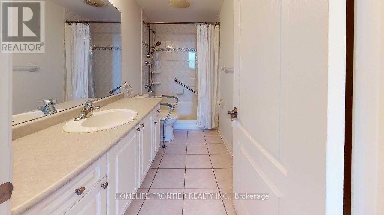 #314 - 2502 Rutherford Road, Vaughan, Ontario  L4K 5N6 - Photo 15 - N12562068