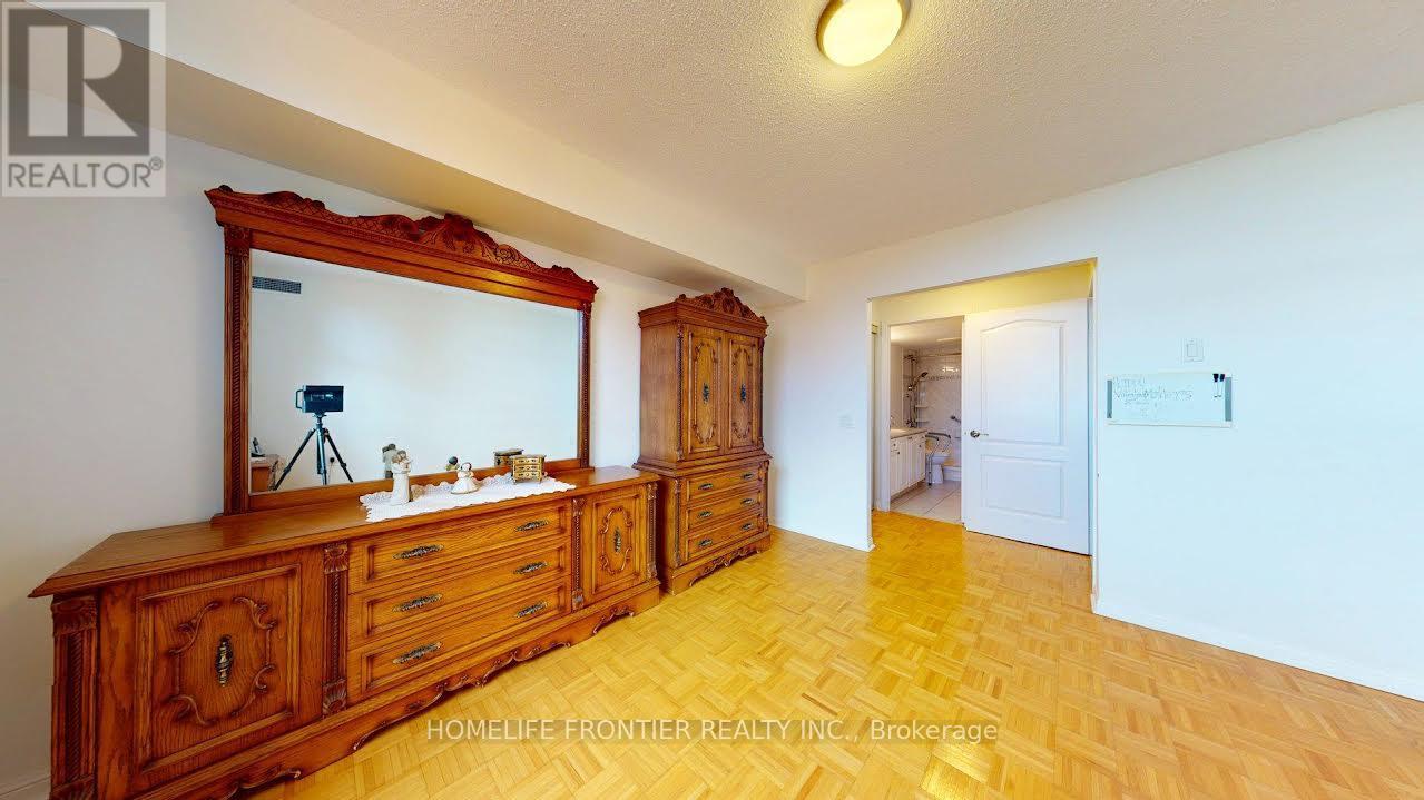 #314 - 2502 Rutherford Road, Vaughan, Ontario  L4K 5N6 - Photo 16 - N12562068