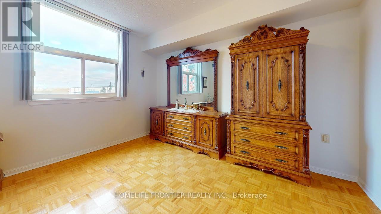 #314 - 2502 Rutherford Road, Vaughan, Ontario  L4K 5N6 - Photo 17 - N12562068