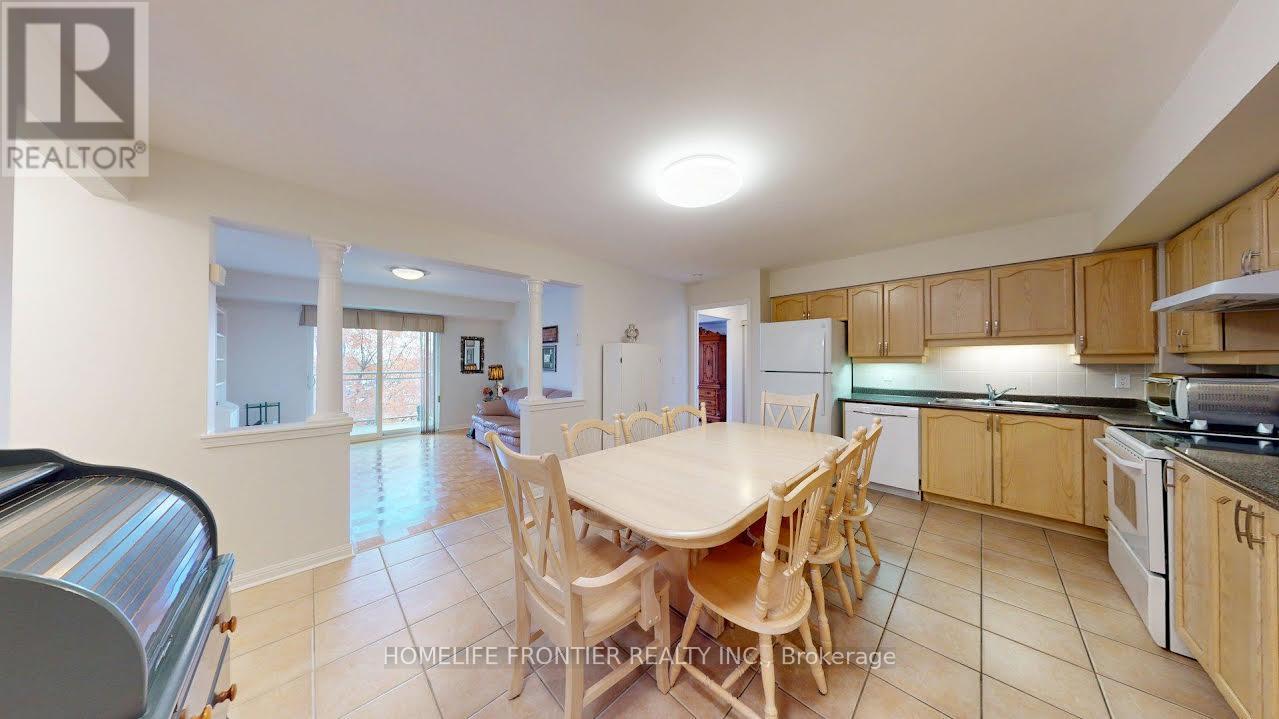 #314 - 2502 Rutherford Road, Vaughan, Ontario  L4K 5N6 - Photo 3 - N12562068