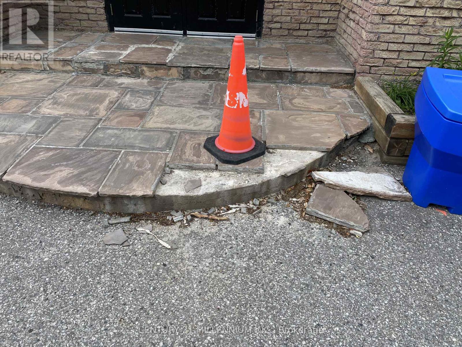 105 - 12637 Tenth Line, Whitchurch-Stouffville, Ontario  L4A 7X3 - Photo 24 - N12562092