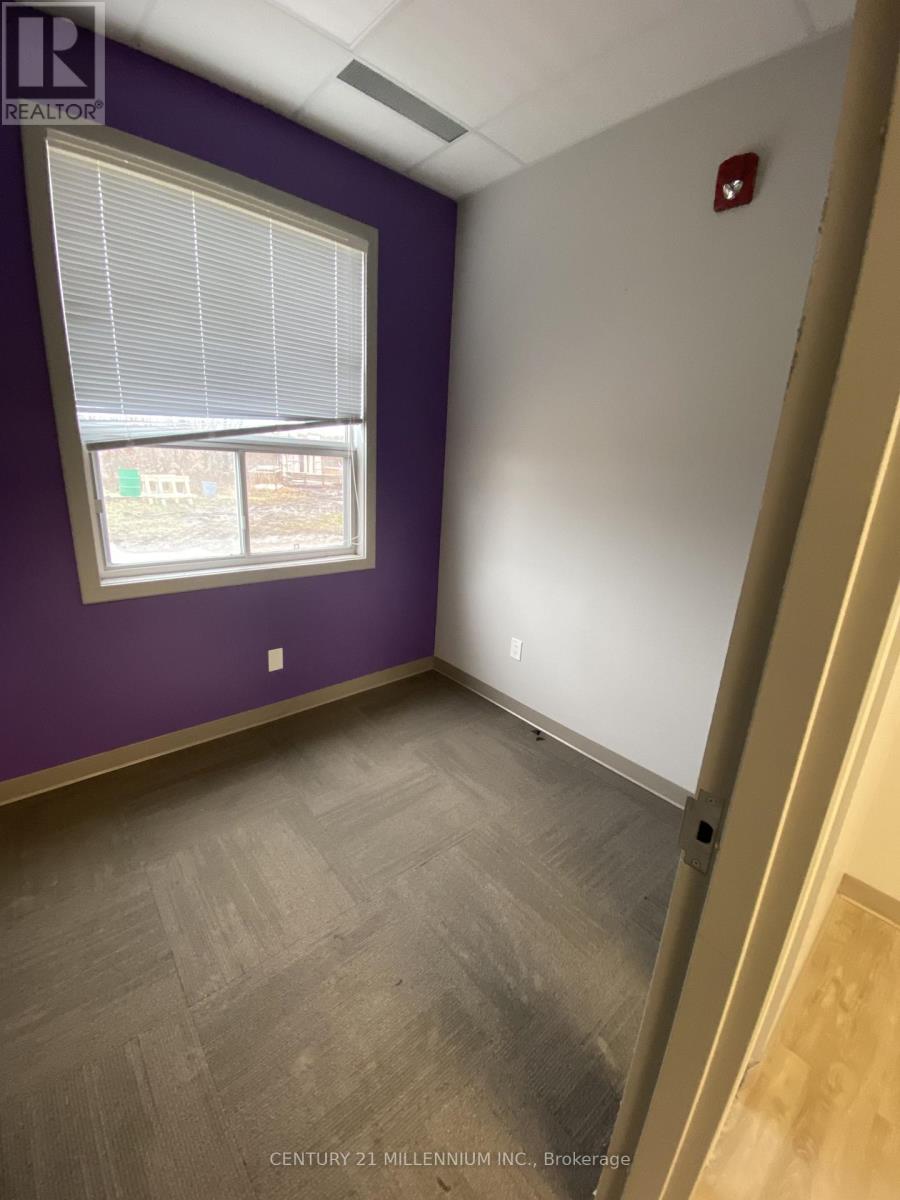 105 - 12637 Tenth Line, Whitchurch-Stouffville, Ontario  L4A 7X3 - Photo 7 - N12562092