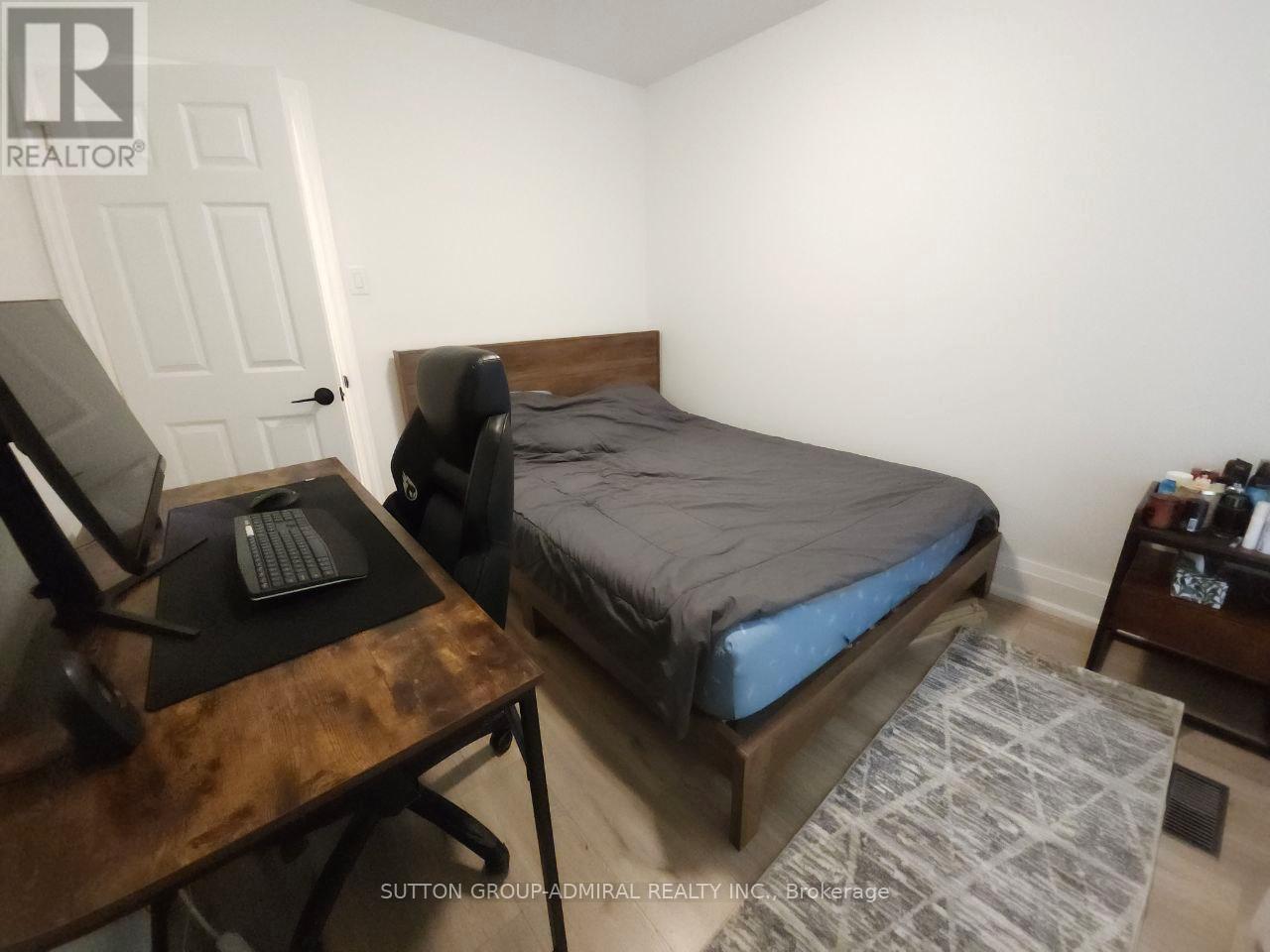 174 St Anthony's Court, Richmond Hill, Ontario  L4C 4T3 - Photo 17 - N12562102