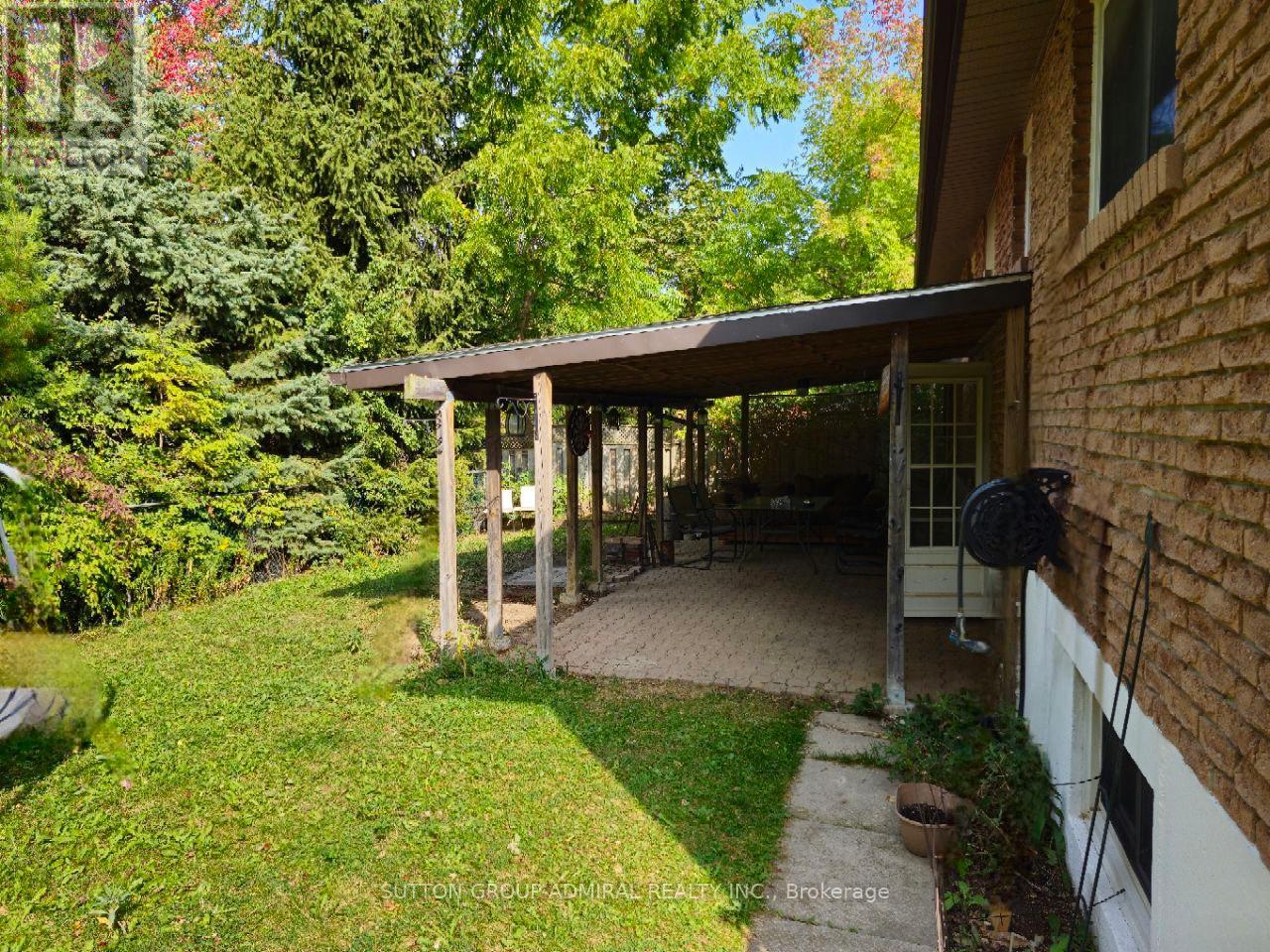 174 St Anthony's Court, Richmond Hill, Ontario  L4C 4T3 - Photo 21 - N12562102