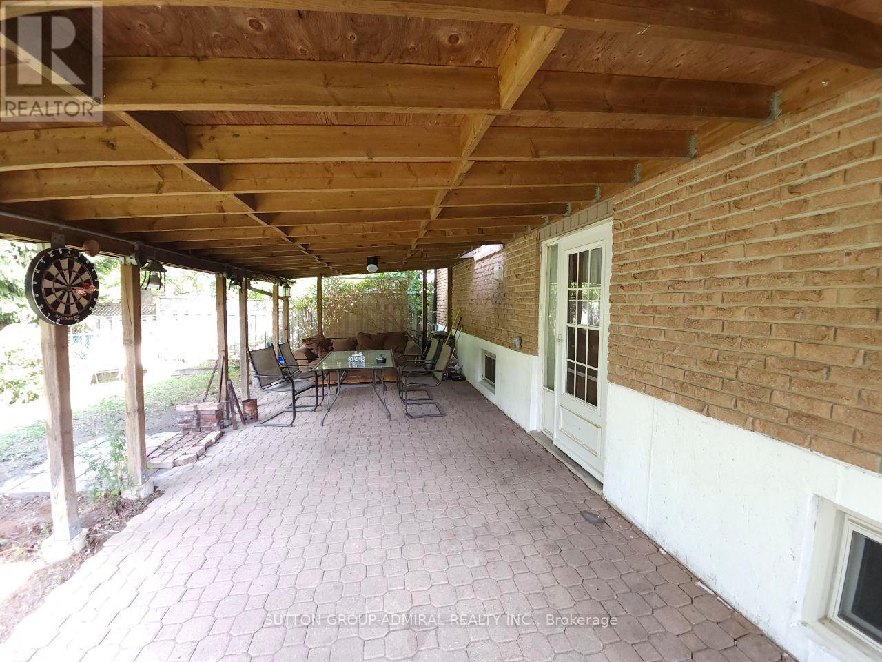 174 St Anthony's Court, Richmond Hill, Ontario  L4C 4T3 - Photo 22 - N12562102