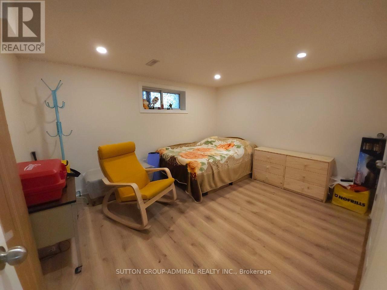 174 St Anthony's Court, Richmond Hill, Ontario  L4C 4T3 - Photo 26 - N12562102