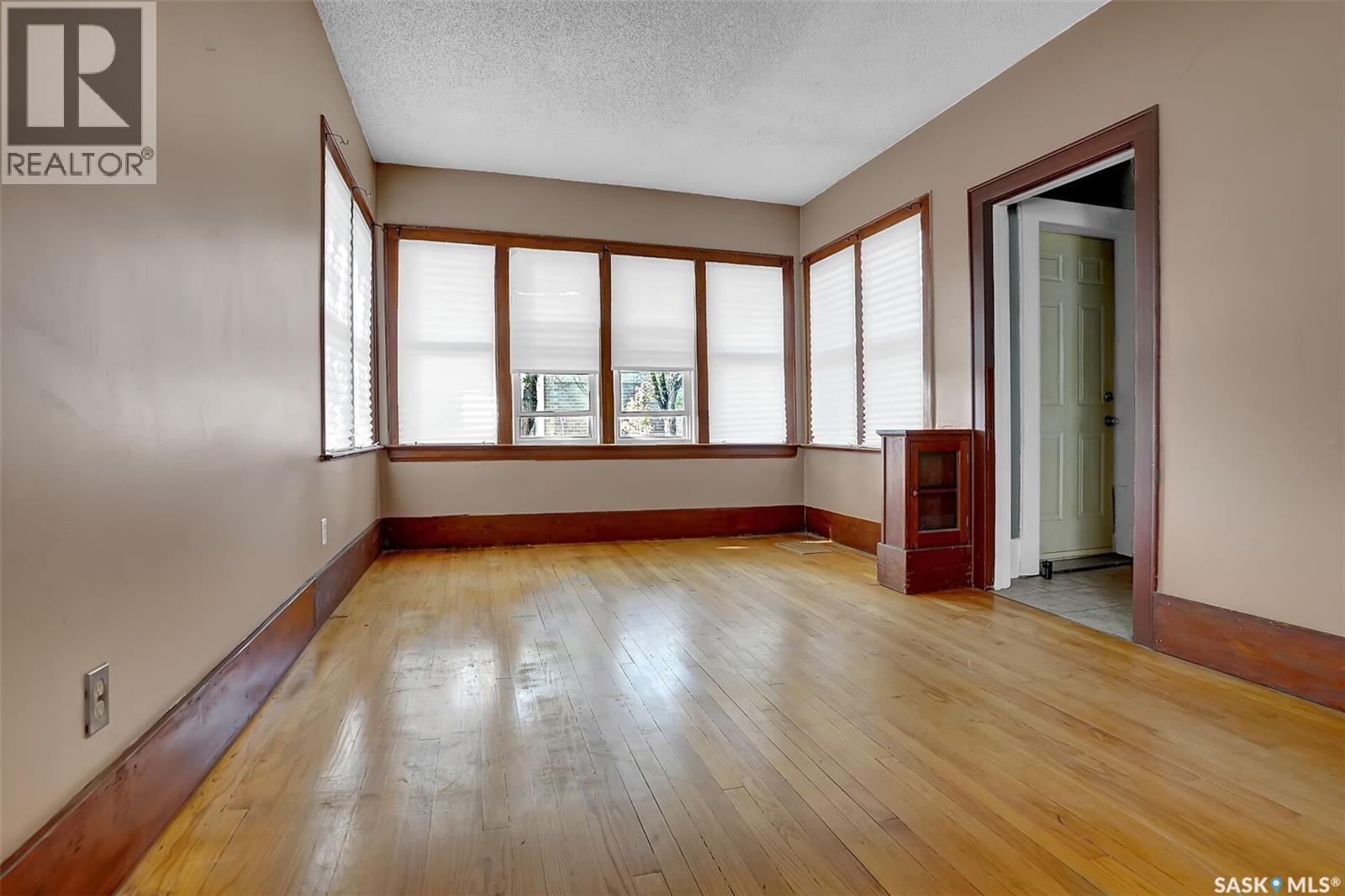 1343 Elphinstone Street, Regina, Saskatchewan  S4T 3M5 - Photo 6 - SK024409