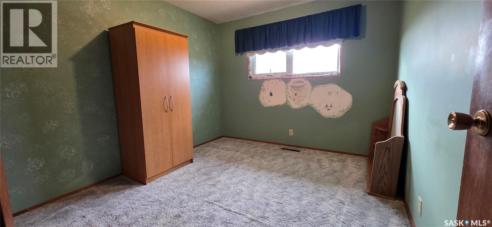 Cook Acreage, Estevan Rm No. 5, Saskatchewan  S4A 2X3 - Photo 17 - SK024362