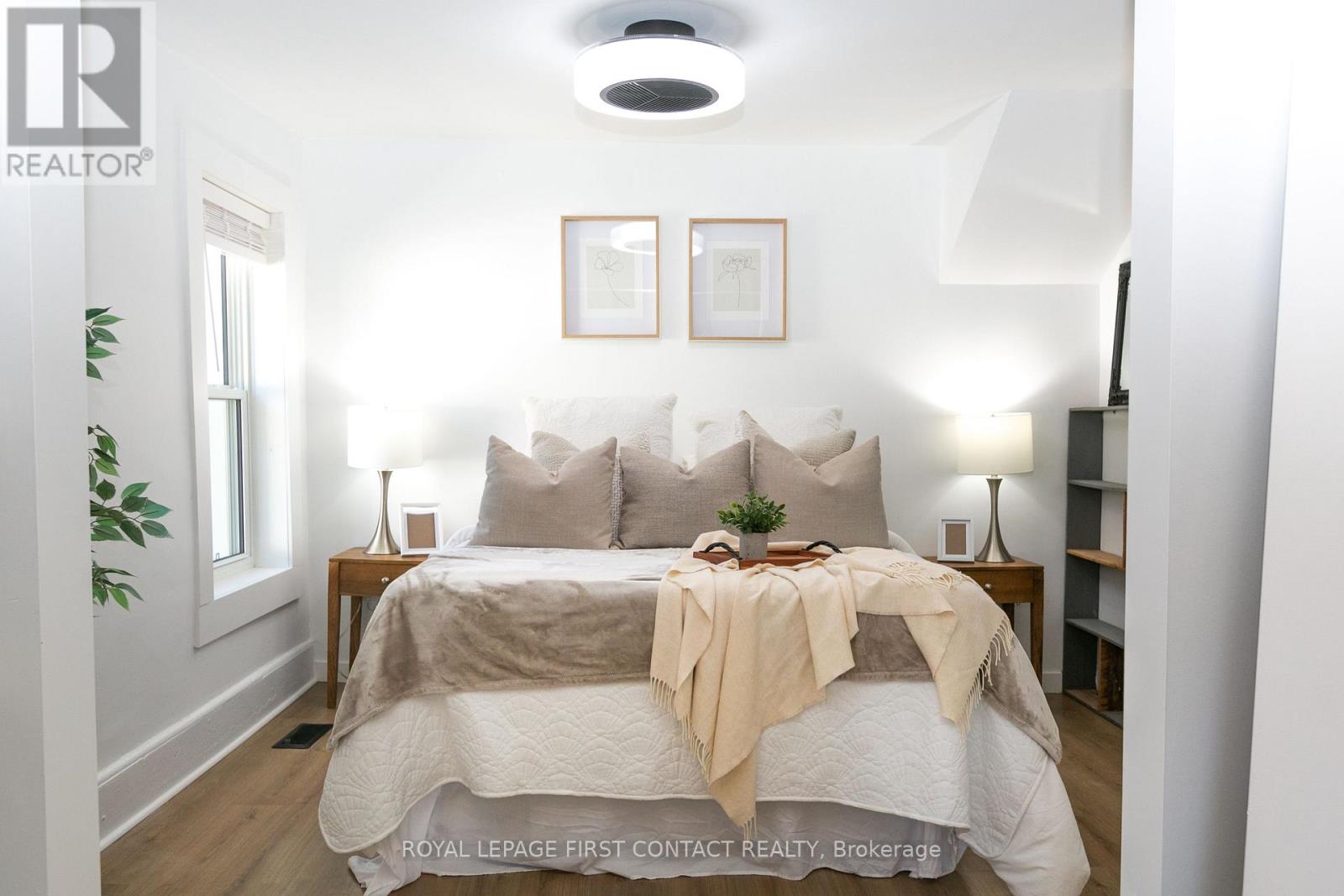 330 Laclie Street, Orillia, Ontario  L3V 4P3 - Photo 12 - S12562132