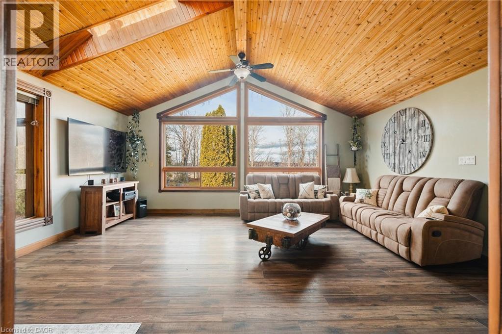 342008 Concession 14 Road, Georgian Bluffs, Ontario  N0H 2T0 - Photo 13 - 40789152