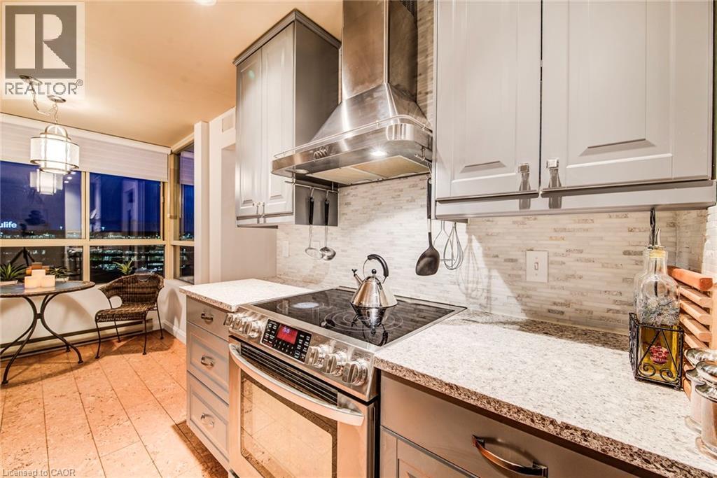 30 Blue Springs Drive Unit# Ph4, Waterloo, Ontario  N2J 4T2 - Photo 6 - 40789048