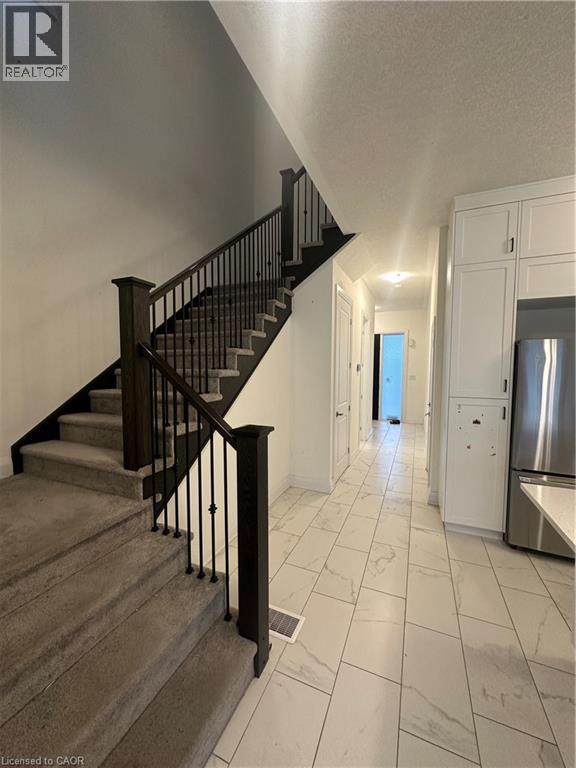 681 Benninger Drive, Kitchener, Ontario  N2E 0J2 - Photo 11 - 40788446