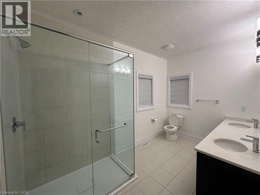 681 Benninger Drive, Kitchener, Ontario  N2E 0J2 - Photo 25 - 40788446