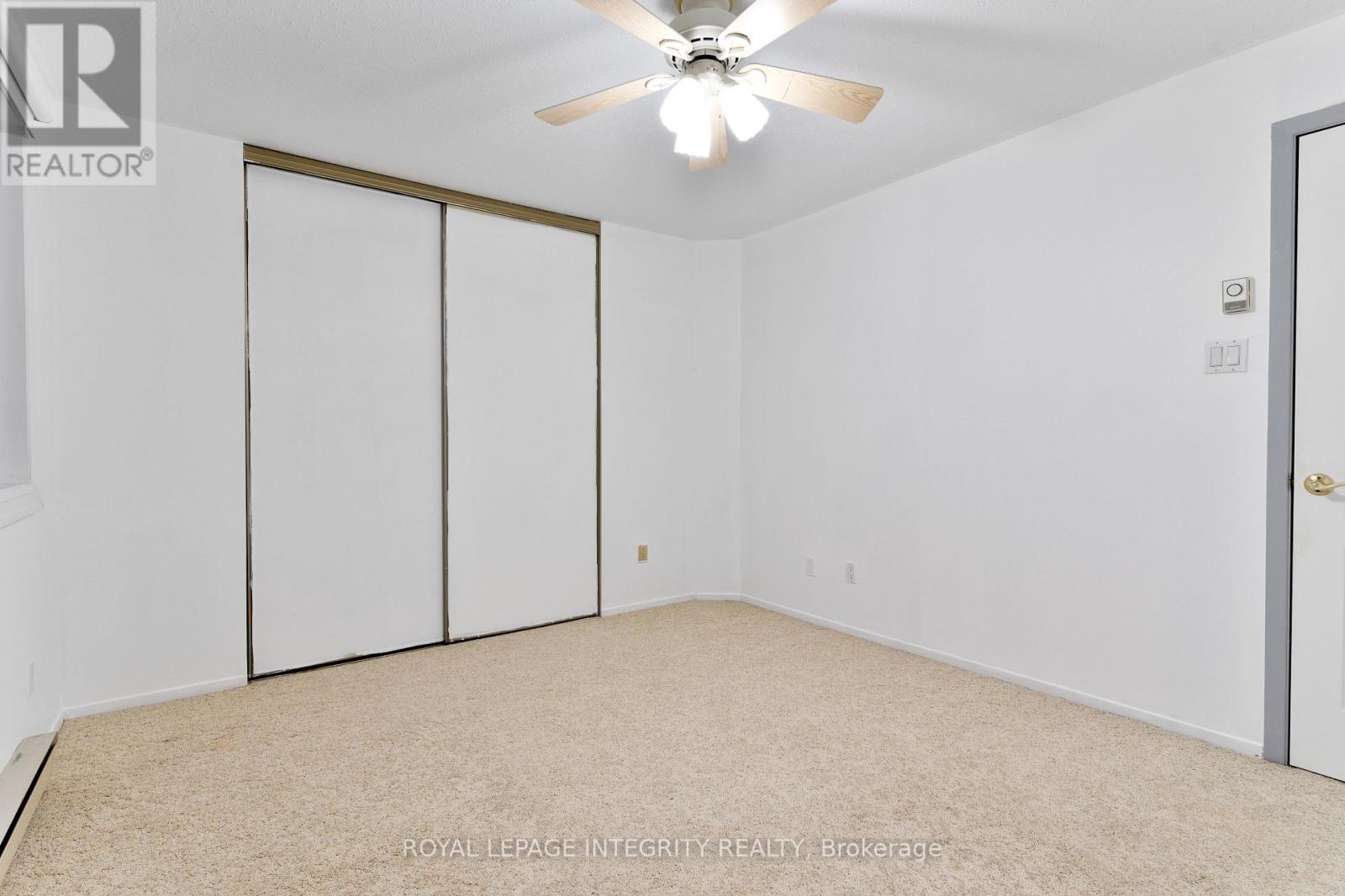 406 - 270 Brittany Drive, Ottawa, Ontario  K1K 4M3 - Photo 13 - X12420396