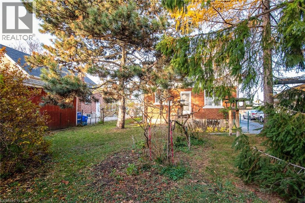 69 Floral Crescent, Kitchener, Ontario  N2G 3B3 - Photo 37 - 40787153