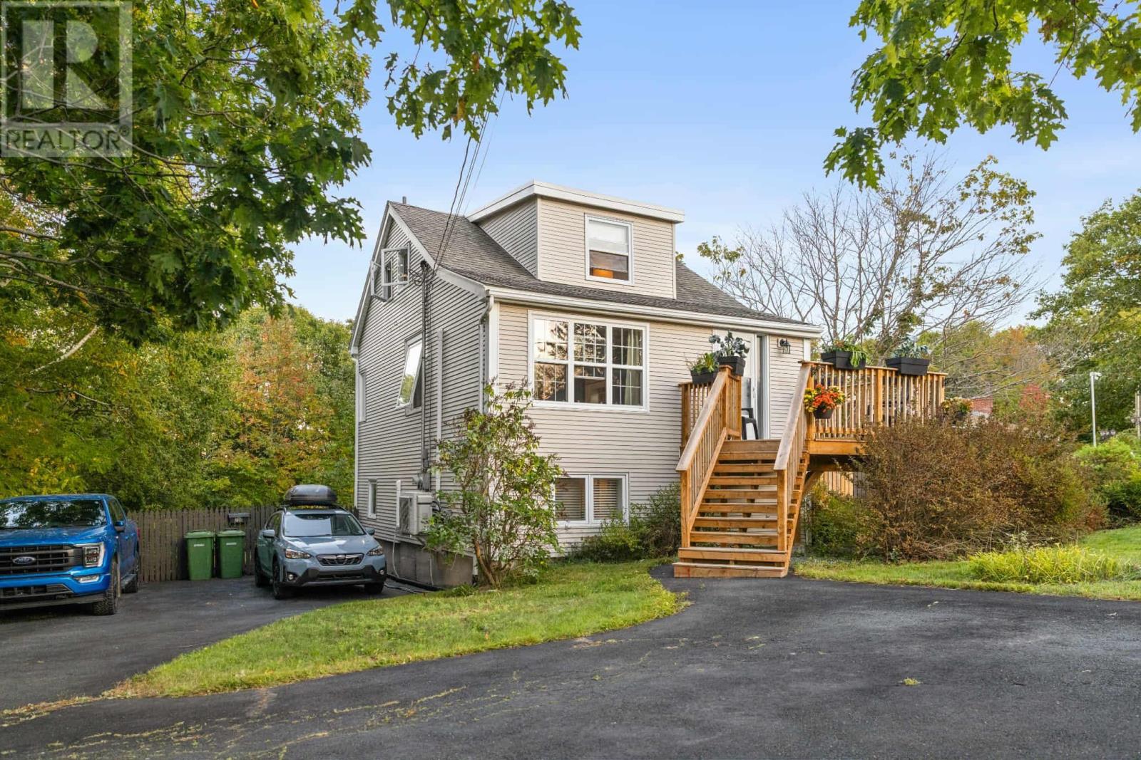 25 Joyce Avenue, Halifax, Nova Scotia  B3P 1W7 - Photo 2 - 202524855