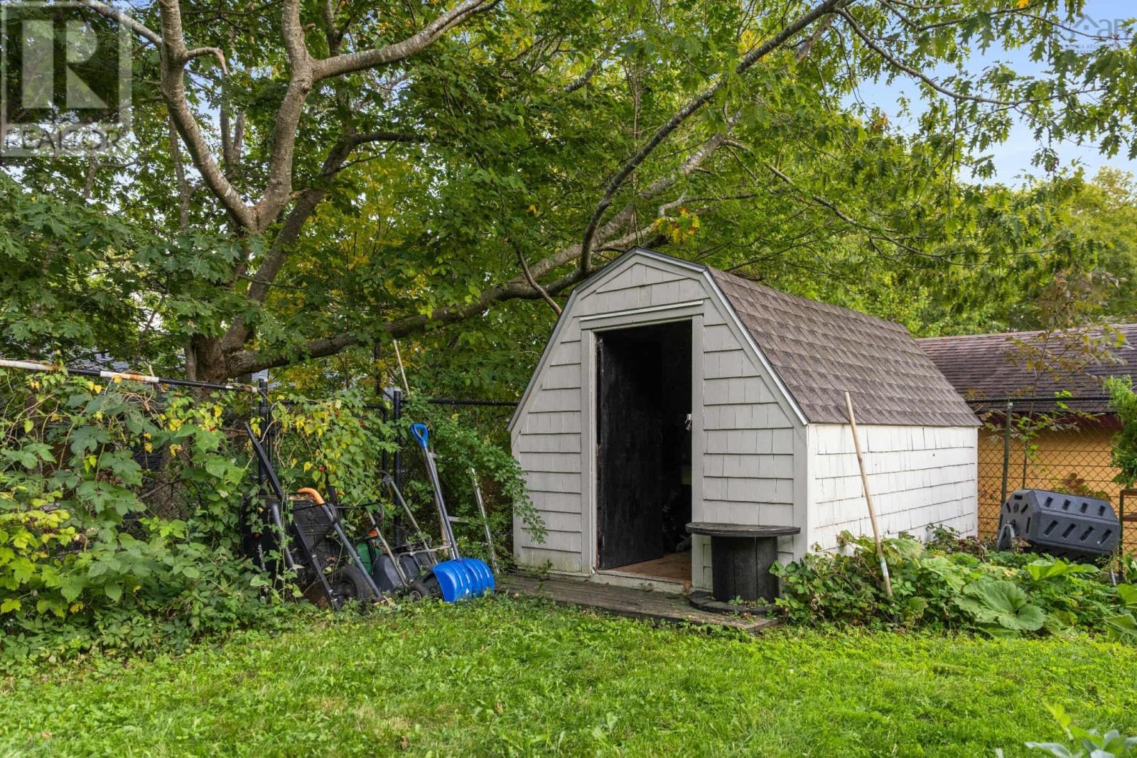 25 Joyce Avenue, Halifax, Nova Scotia  B3P 1W7 - Photo 33 - 202524855