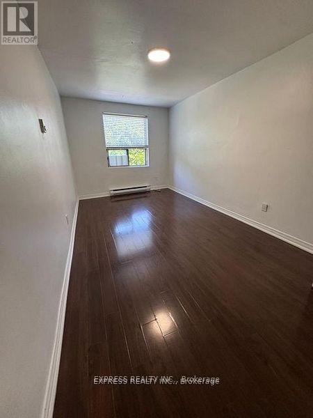 941a Lakeshore Road E, Mississauga, Ontario  L5E 1E3 - Photo 9 - W12562022