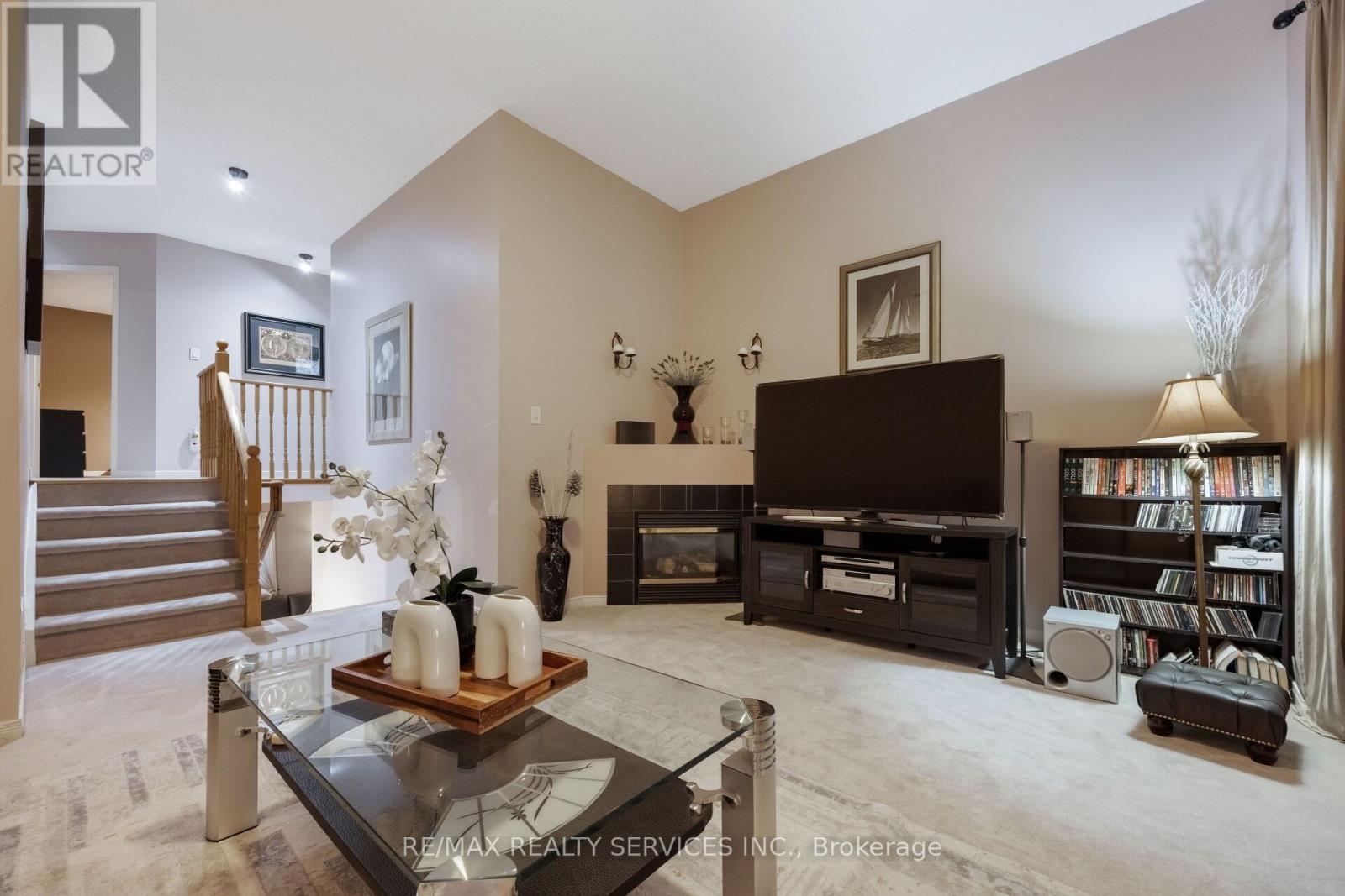 56 Pappain Crescent, Brampton, Ontario  L7A 3J6 - Photo 25 - W12562034