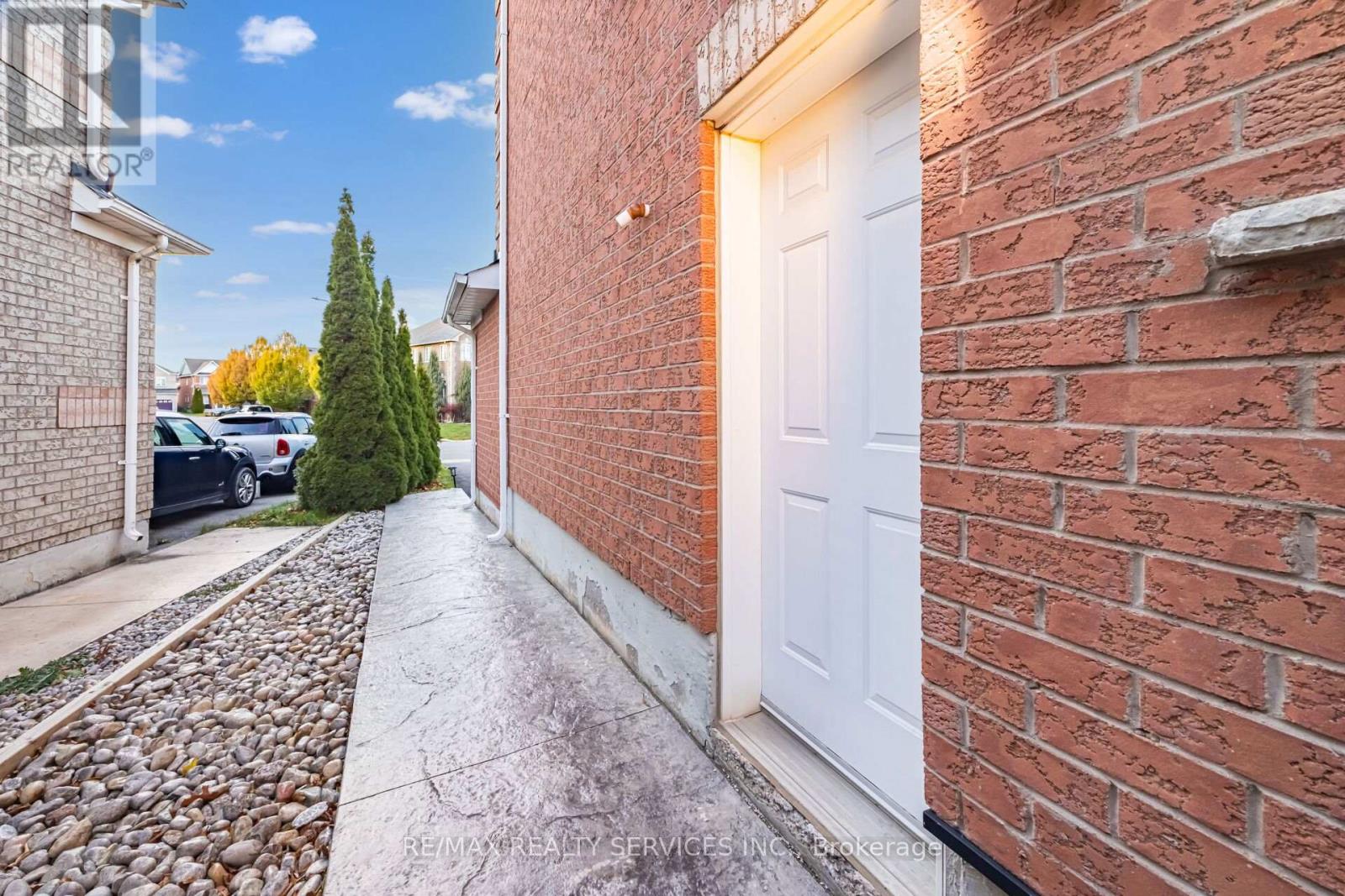 56 Pappain Crescent, Brampton, Ontario  L7A 3J6 - Photo 46 - W12562034