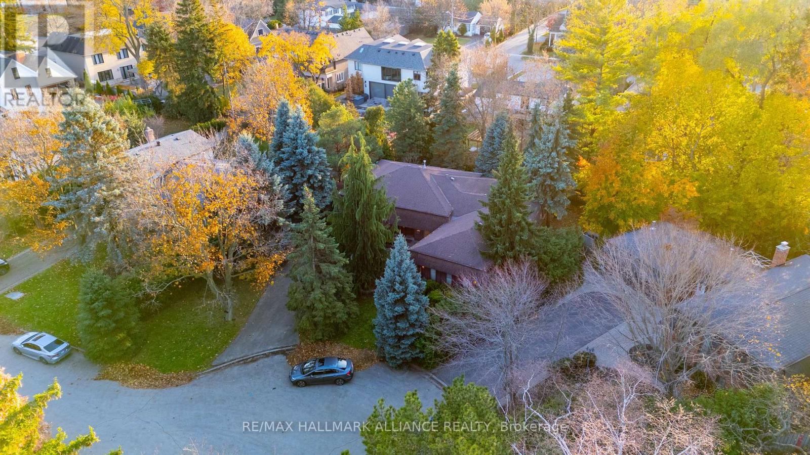 130 Tavistock Square, Oakville, Ontario  L6K 2V2 - Photo 41 - W12562064