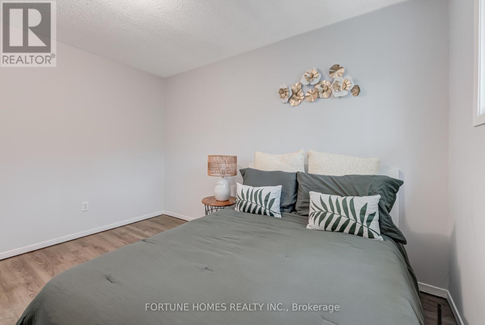 59 Enmount Drive, Brampton, Ontario  L6T 4C9 - Photo 30 - W12562104