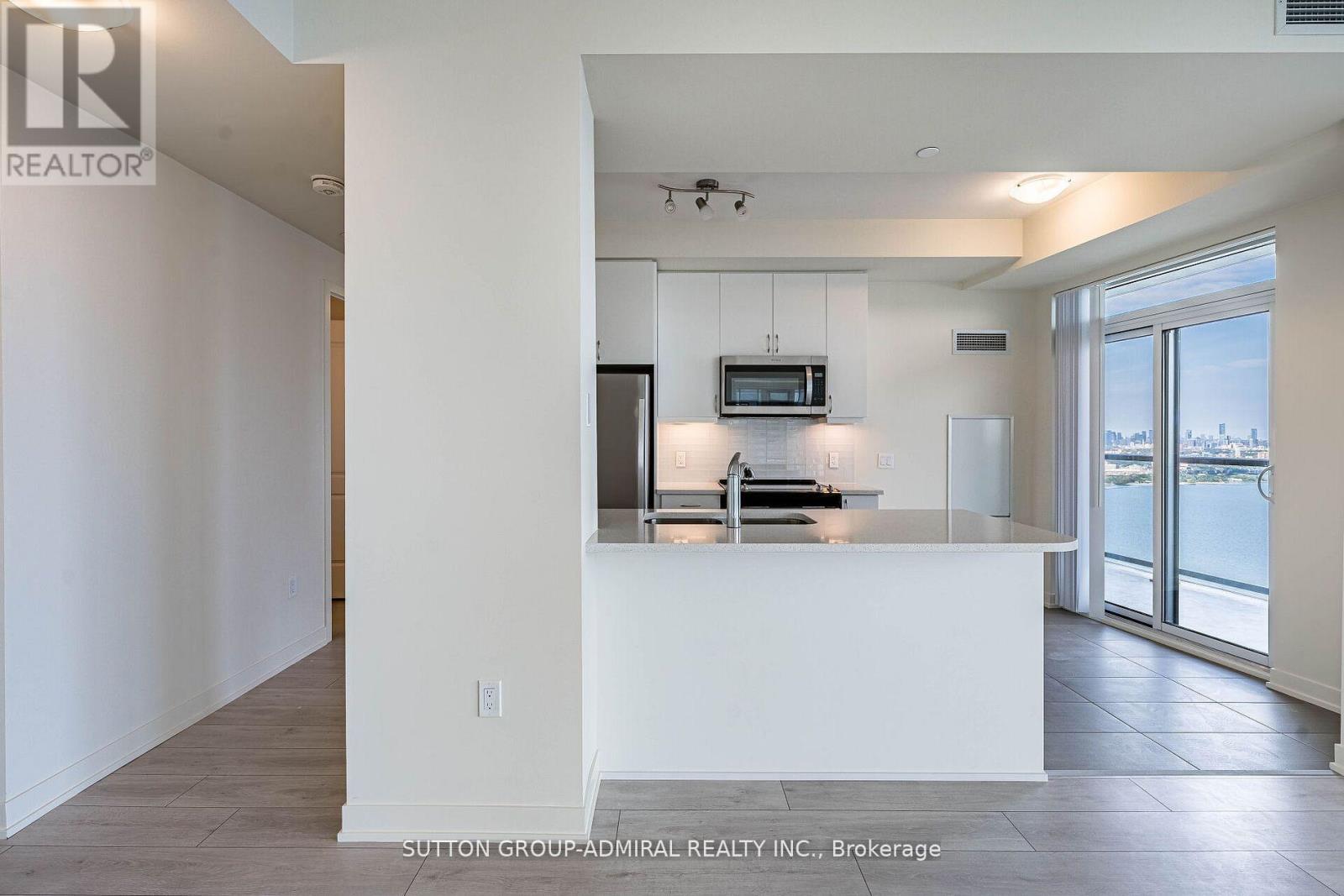 4305 - 38 Annie Craig Drive, Toronto, Ontario  M8V 0G9 - Photo 4 - W12562134