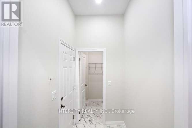 19 Galvin Avenue, Caledon, Ontario  L7C 4M5 - Photo 27 - W12562142