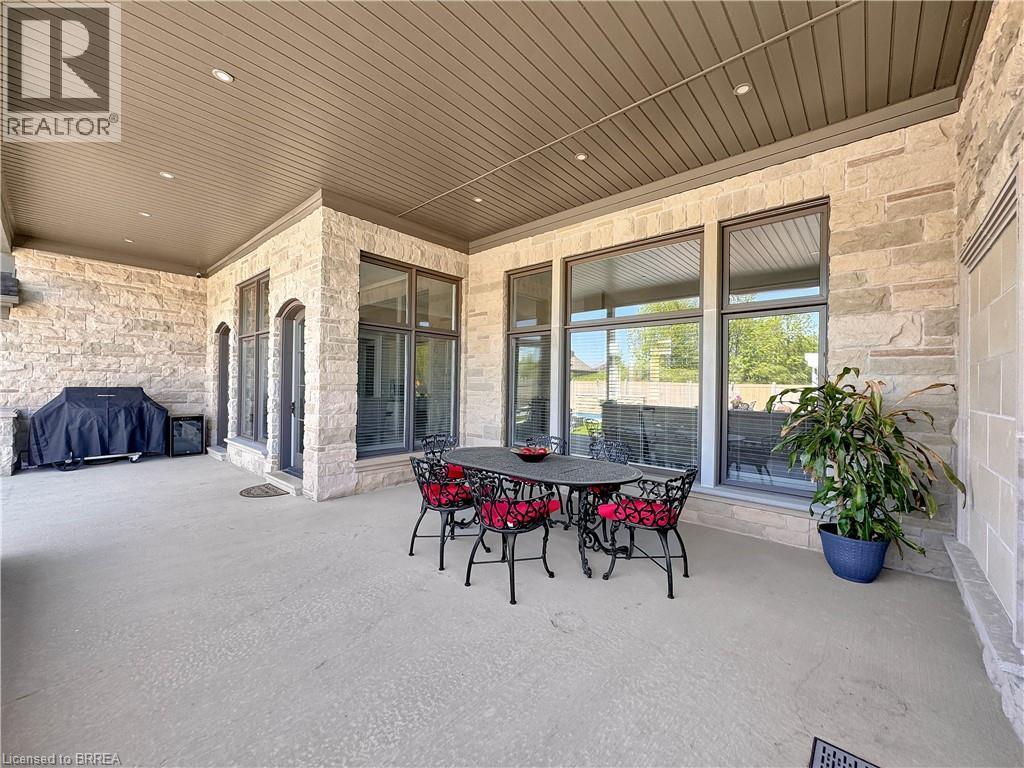 18 Harper Boulevard, Brantford, Ontario  N3T 0E1 - Photo 46 - 40767968