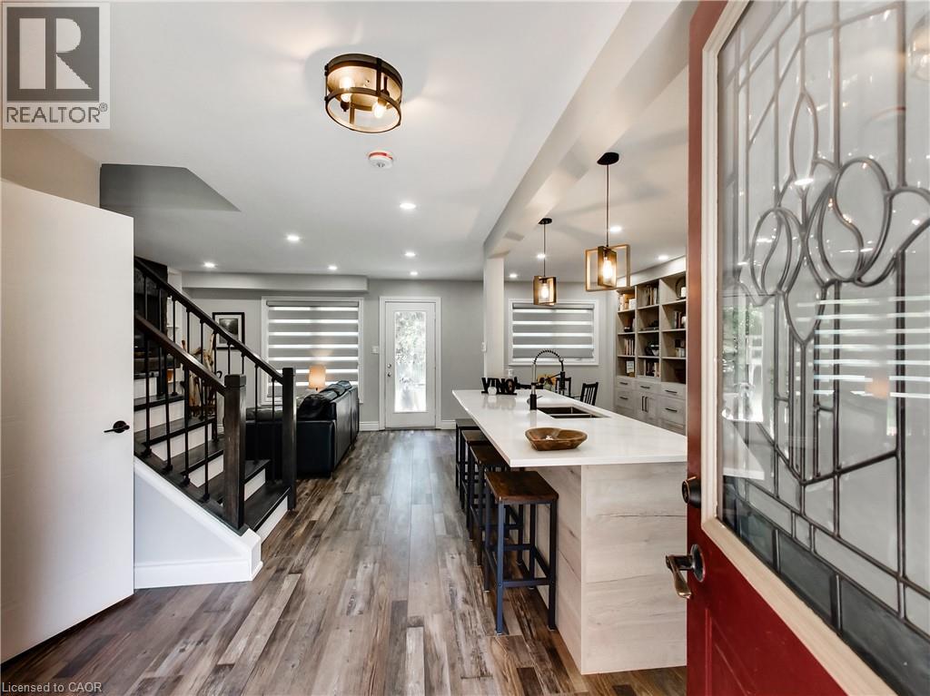 22 Hedgelawn Drive, Grimsby, Ontario  L3M 5G9 - Photo 3 - 40752631