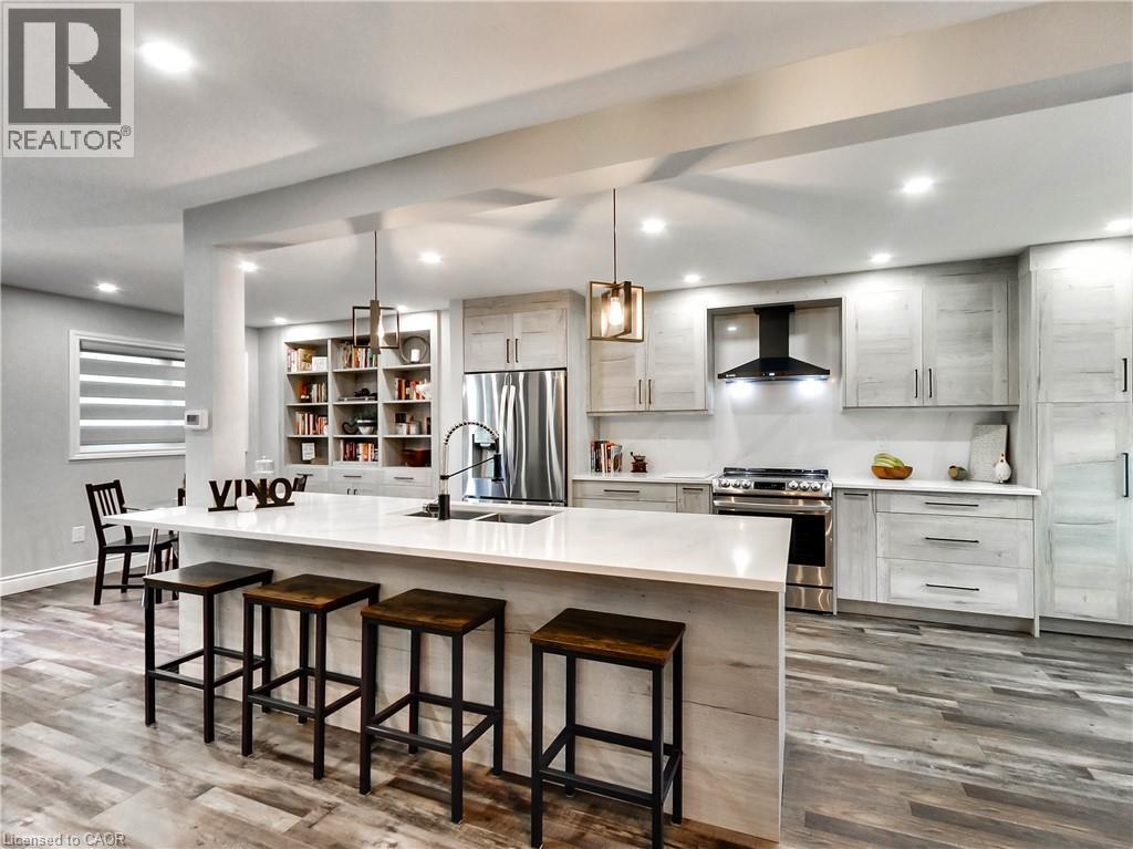 22 Hedgelawn Drive, Grimsby, Ontario  L3M 5G9 - Photo 5 - 40752631